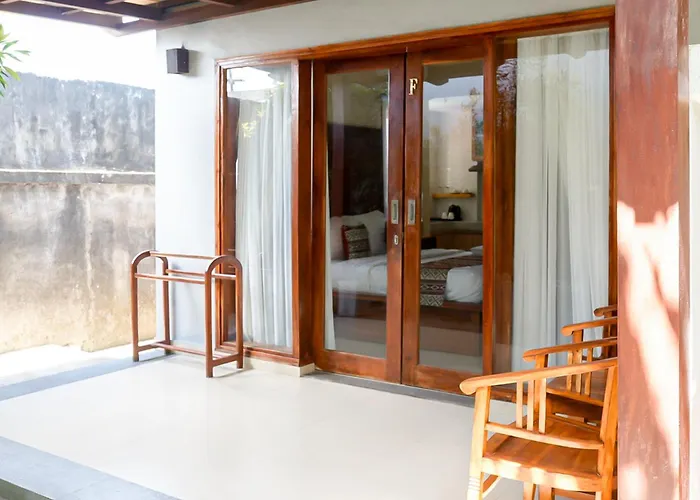 Dinar Hills Ungasan By The Lavana 4*